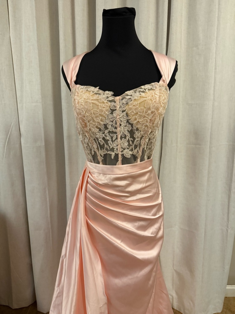 JJ's House Pink Corset Prom/Formal Dress Size 16 NWT - Picture 2 of 9